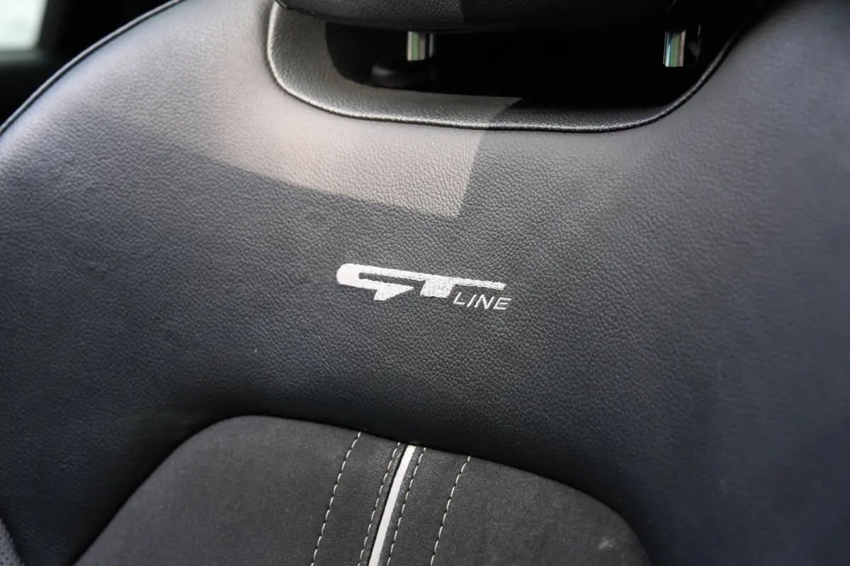 1.4 T-GDI GT-PlusLine | Panorama | Carplay | Camera | Navigatie | Stoel/Stuur verwarming
