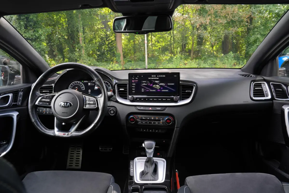 1.4 T-GDI GT-PlusLine | Panorama | Carplay | Camera | Navigatie | Stoel/Stuur verwarming