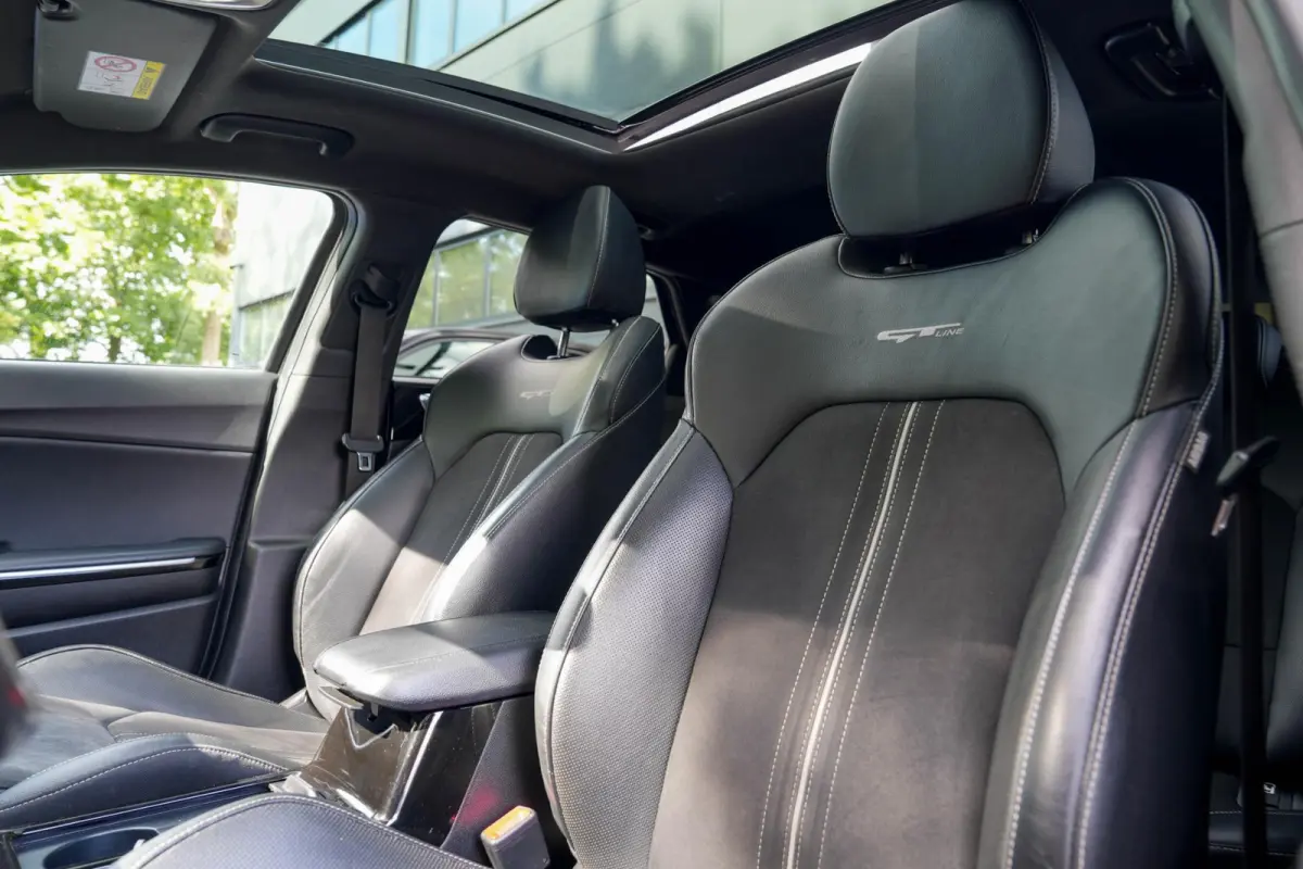 1.4 T-GDI GT-PlusLine | Panorama | Carplay | Camera | Navigatie | Stoel/Stuur verwarming