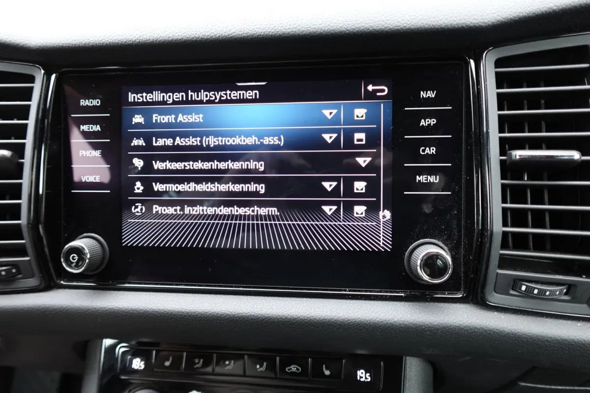 1.5 TSI Sportline Edition Plus PANO CAM MEMORY