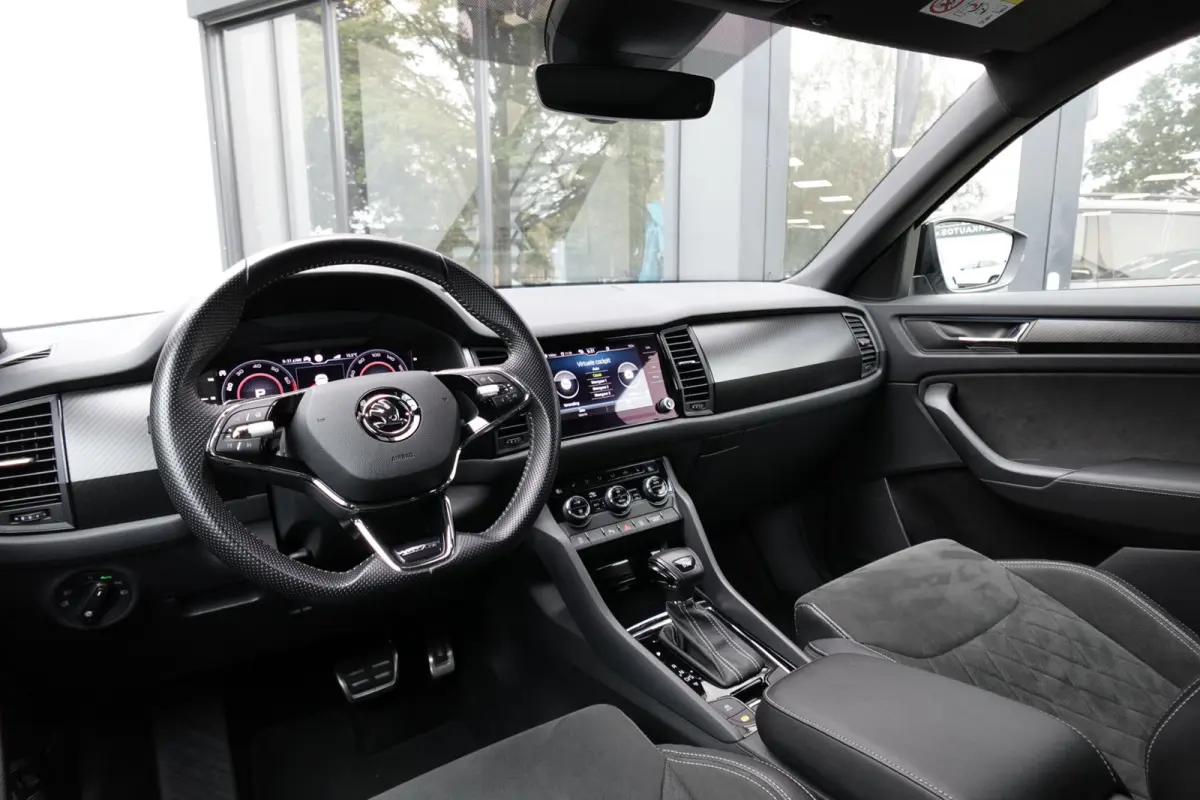 1.5 TSI Sportline Edition Plus PANO CAM MEMORY