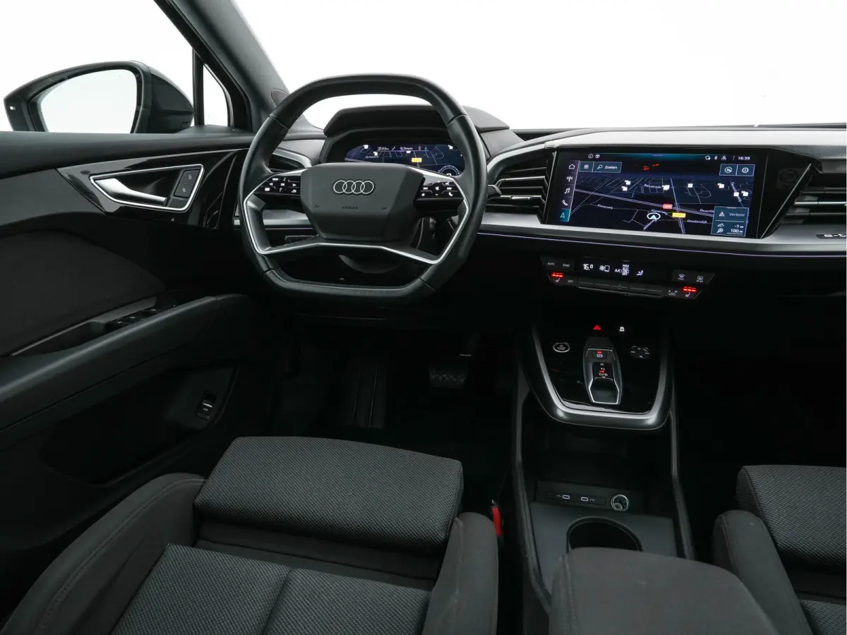 35 Advanced Edition 55 kWh {SoH-88%} (INCL-BTW) Aut. *NAVI-FULLMAP | MATRIX-LED | KEYLESS | AUDI-SOUND |  DIGI-COCKPIT | DAB | CARPLAY | HEATED-SPORTSEATS | CRUISE | 19''ALU*