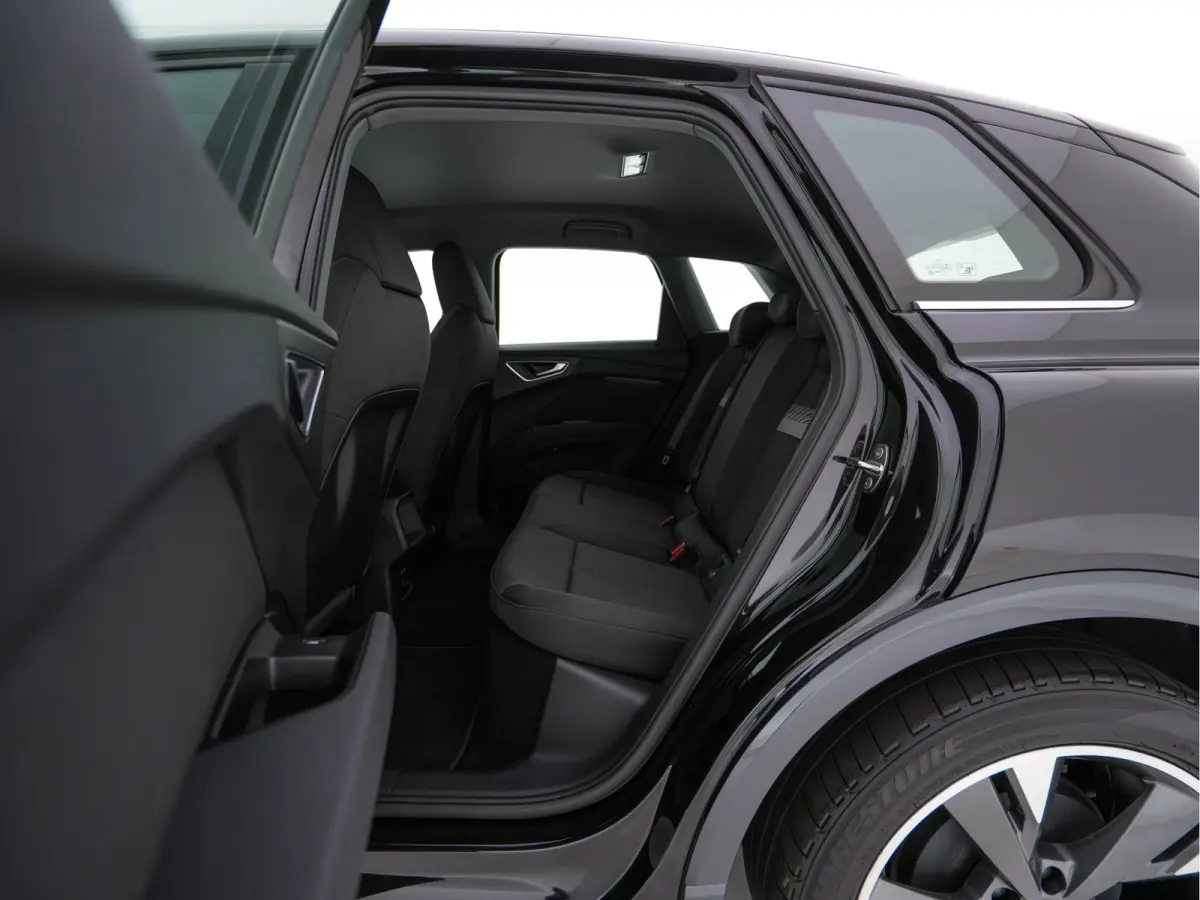 35 Advanced Edition 55 kWh {SoH-88%} (INCL-BTW) Aut. *NAVI-FULLMAP | MATRIX-LED | KEYLESS | AUDI-SOUND |  DIGI-COCKPIT | DAB | CARPLAY | HEATED-SPORTSEATS | CRUISE | 19''ALU*