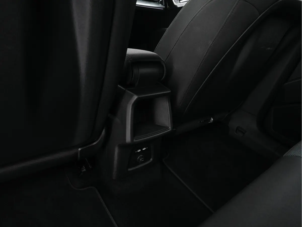 35 Advanced Edition 55 kWh {SoH-88%} (INCL-BTW) Aut. *NAVI-FULLMAP | MATRIX-LED | KEYLESS | AUDI-SOUND |  DIGI-COCKPIT | DAB | CARPLAY | HEATED-SPORTSEATS | CRUISE | 19''ALU*