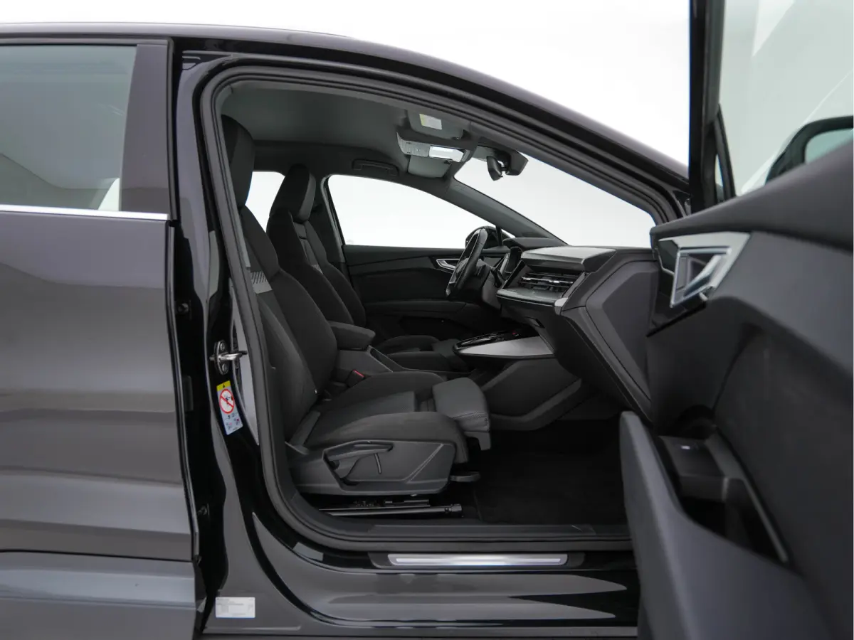 35 Advanced Edition 55 kWh {SoH-88%} (INCL-BTW) Aut. *NAVI-FULLMAP | MATRIX-LED | KEYLESS | AUDI-SOUND |  DIGI-COCKPIT | DAB | CARPLAY | HEATED-SPORTSEATS | CRUISE | 19''ALU*