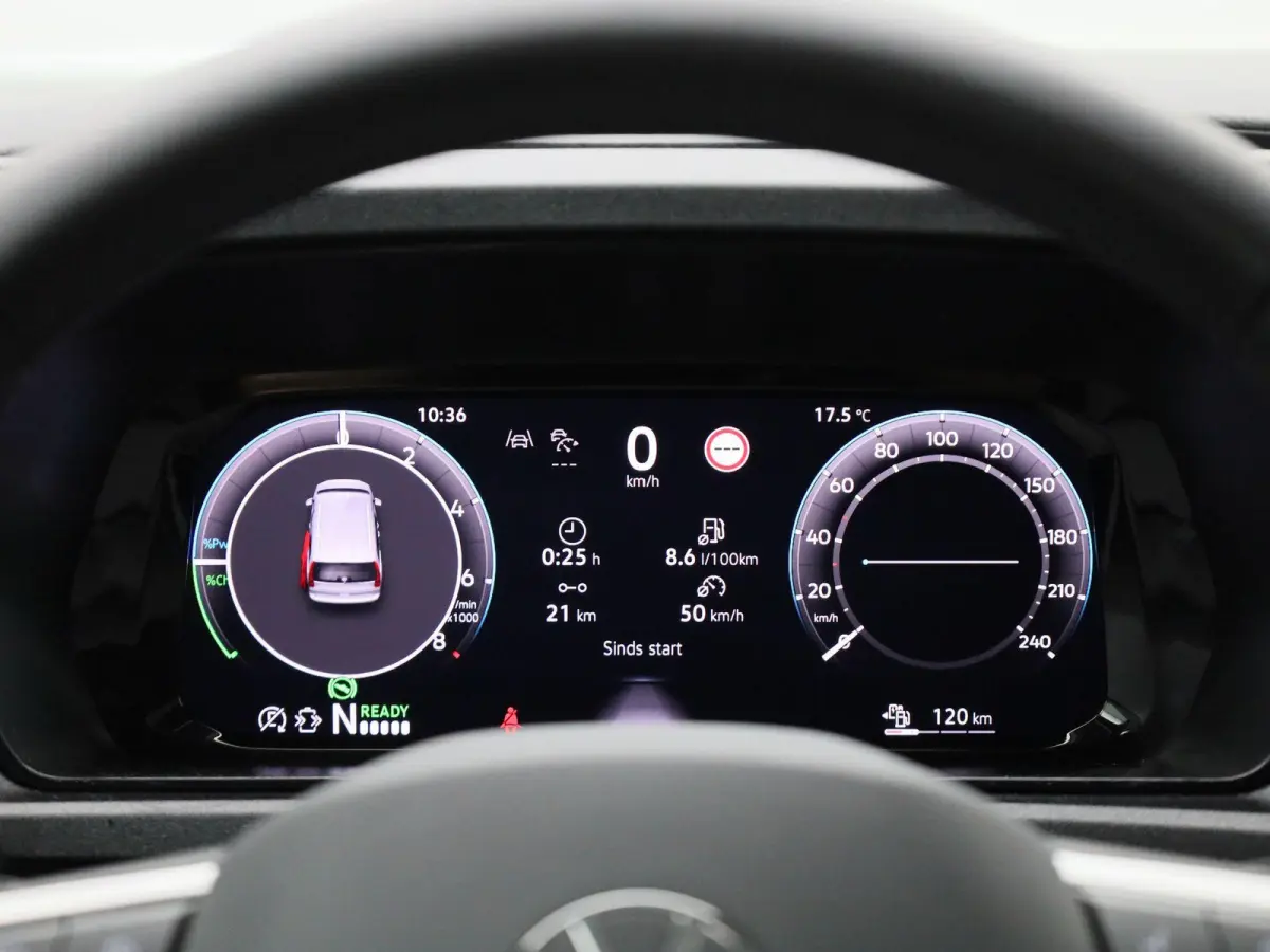 1.5 TSI Hybride Limited Edition 115PK | Automaat | Multifuntioneel Stuurwiel | Adaptive Cruise Control | Digital Cockpit Pro | DAB+ | Apple/Android Carplay | Navigatie |  Parkeerhulp vóór 