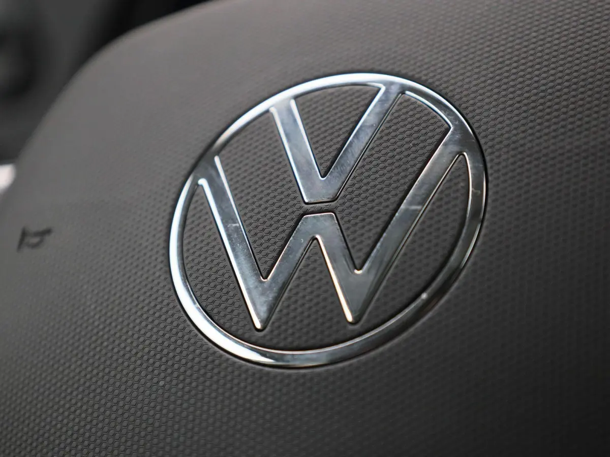 1.5 TSI Hybride Limited Edition 115PK | Automaat | Multifuntioneel Stuurwiel | Adaptive Cruise Control | Digital Cockpit Pro | DAB+ | Apple/Android Carplay | Navigatie |  Parkeerhulp vóór 