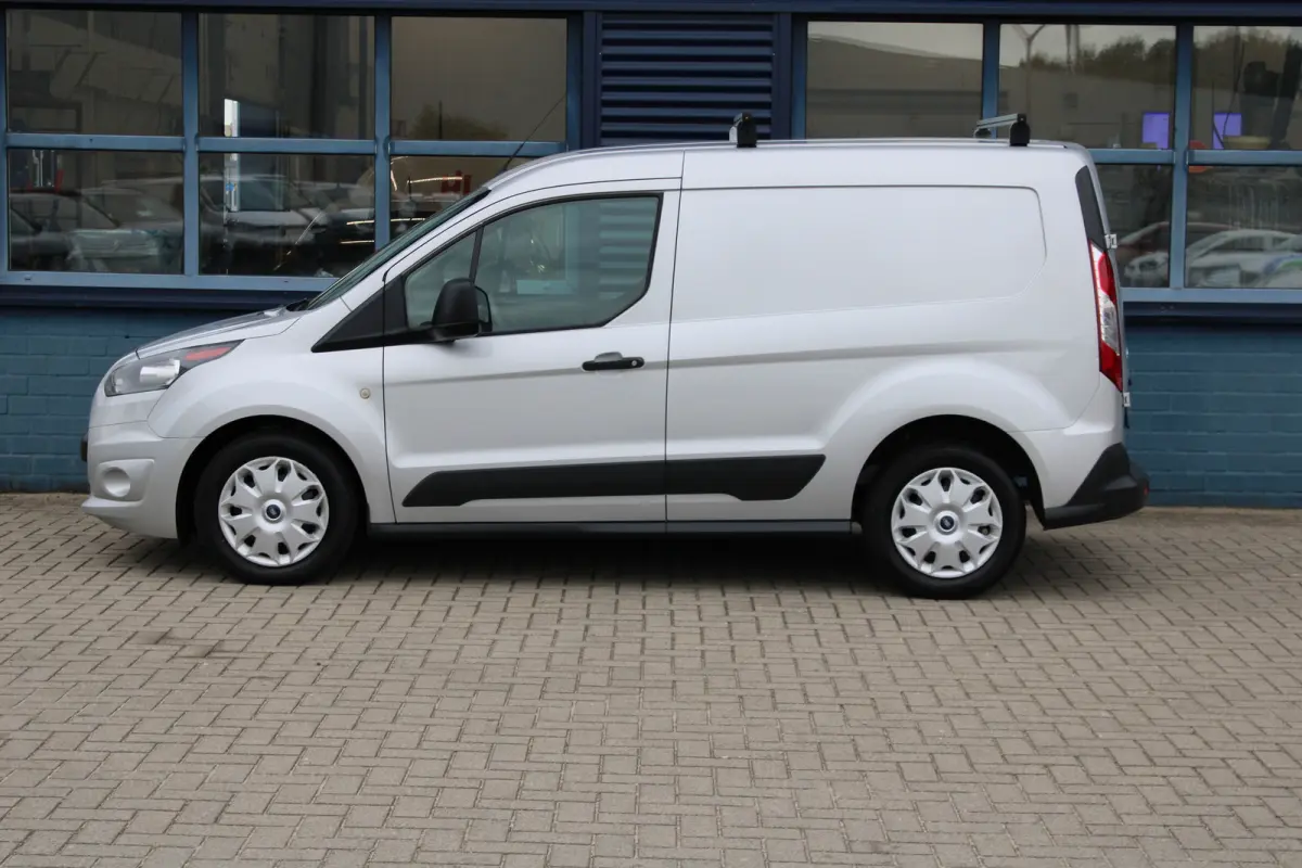 1.5 TDCI | 3 ZITS | AIRCO | ALL SEASON BANDEN | BETIMMERING |