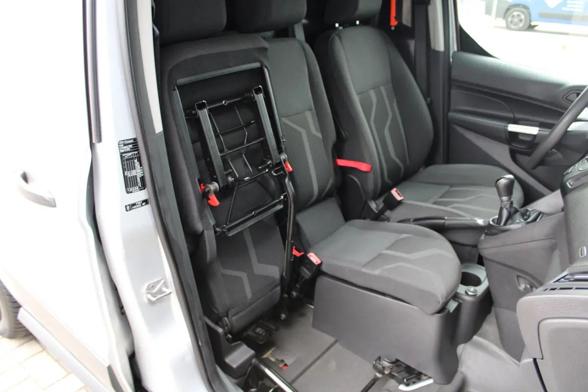1.5 TDCI | 3 ZITS | AIRCO | ALL SEASON BANDEN | BETIMMERING |