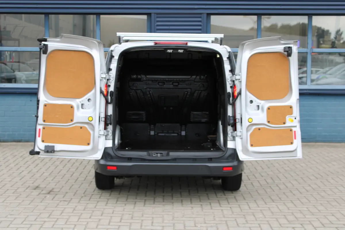 1.5 TDCI | 3 ZITS | AIRCO | ALL SEASON BANDEN | BETIMMERING |