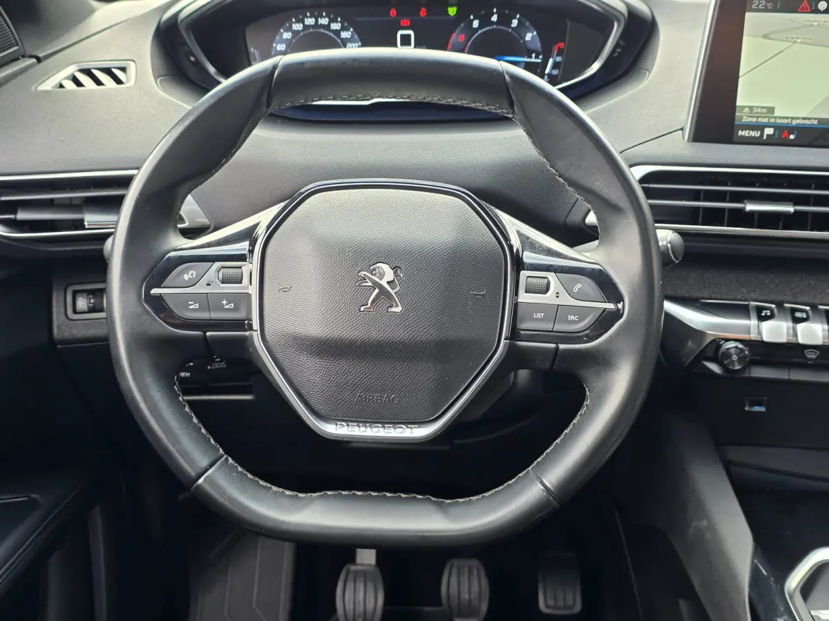 1.2 PureTech GT-Line | PANO | CAMERA | 7 PERSOONS