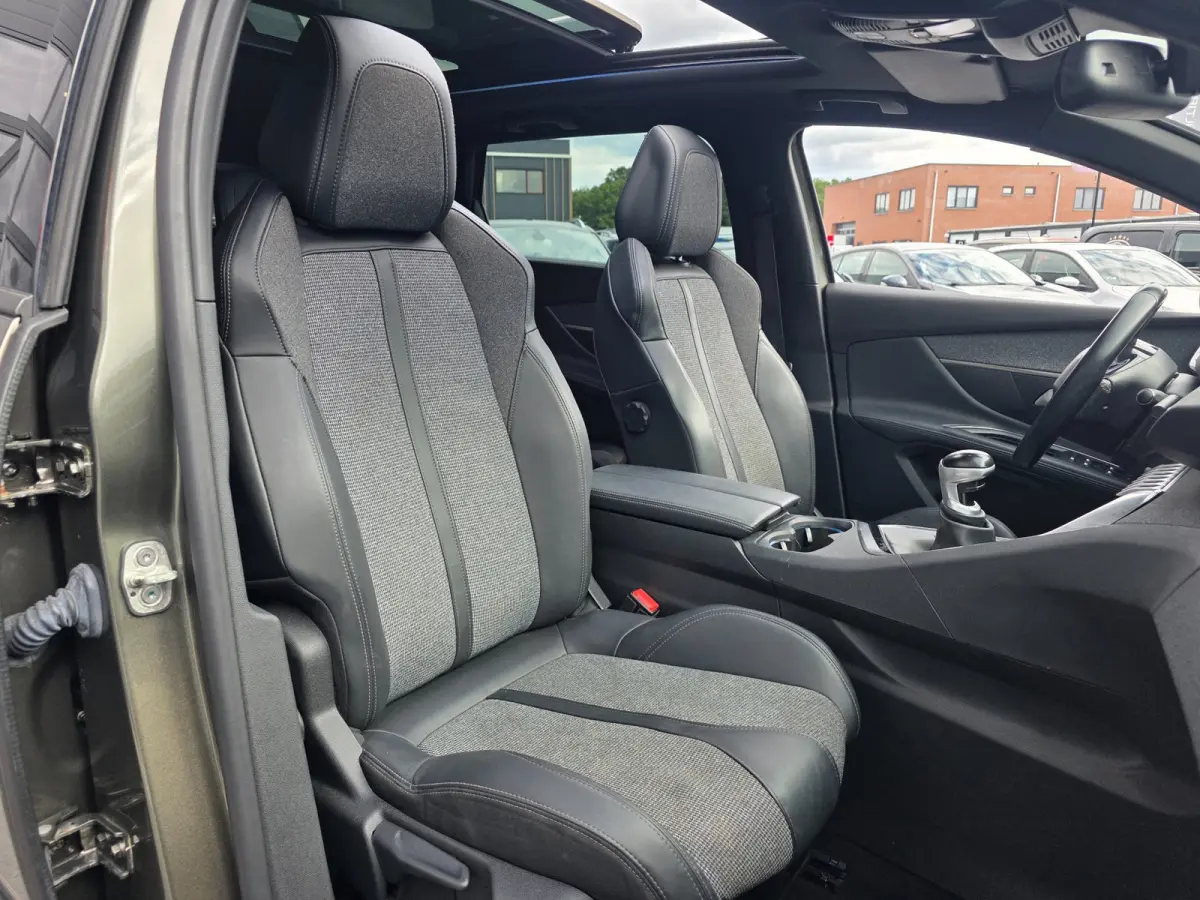 1.2 PureTech GT-Line | PANO | CAMERA | 7 PERSOONS