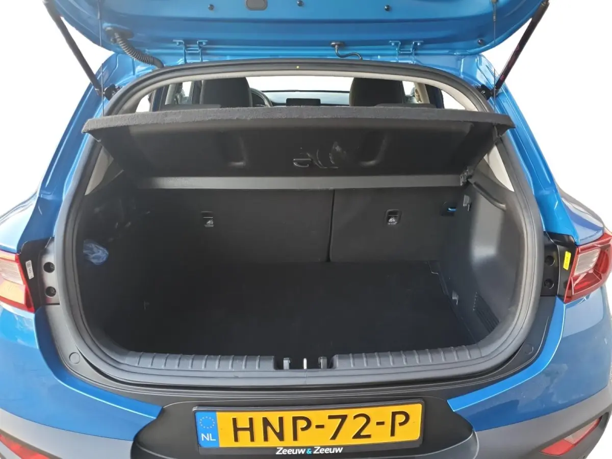 1.0 T-GDi MHEV DynamicPlusLine Navi | Stoel en stuurverwarming | Camera | Keyless met startknop | Apple Carplay / Android Auto | Getinte ramen achter | Fabrieksgarantie | NAP
