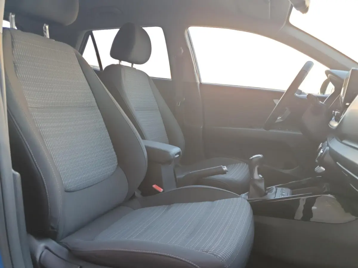1.0 T-GDi MHEV DynamicPlusLine Navi | Stoel en stuurverwarming | Camera | Keyless met startknop | Apple Carplay / Android Auto | Getinte ramen achter | Fabrieksgarantie | NAP
