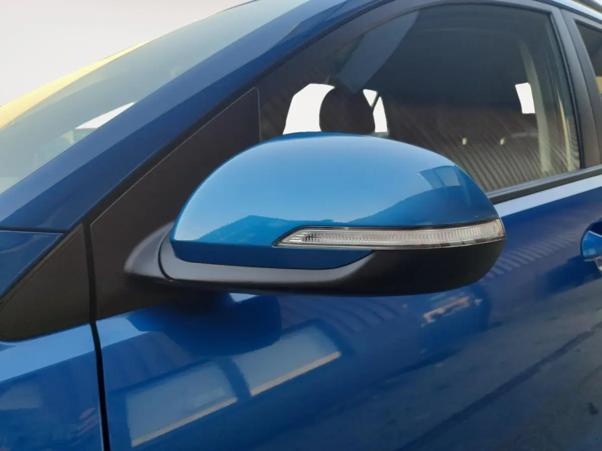 1.0 T-GDi MHEV DynamicPlusLine Navi | Stoel en stuurverwarming | Camera | Keyless met startknop | Apple Carplay / Android Auto | Getinte ramen achter | Fabrieksgarantie | NAP