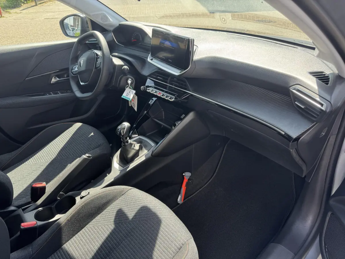 1.2 PureTech 100 Style l Nieuwe auto uit voorraad