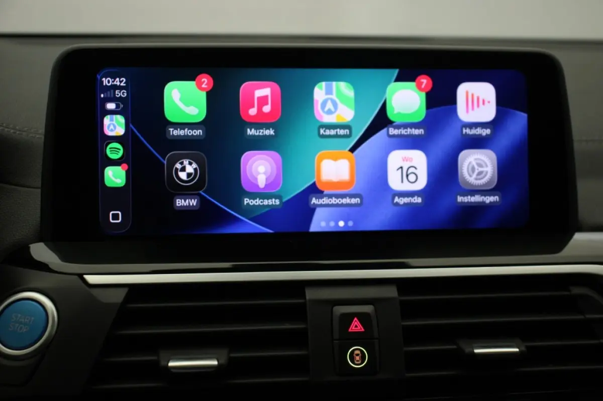 Executive 80 kWh - Panorama, Digitaal Cockpit, Carplay, Camera, Memory, Leer, Stoelverw.