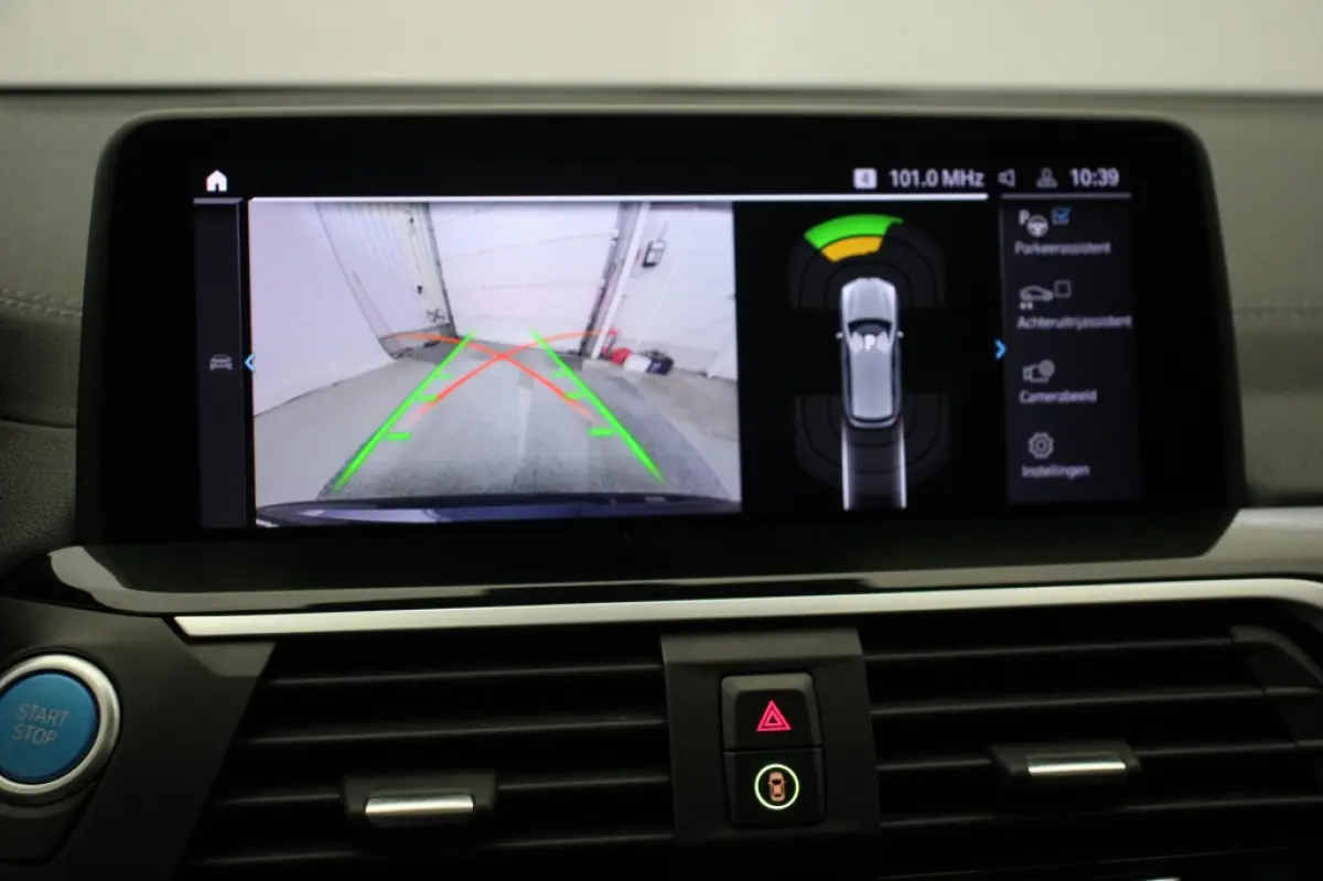 Executive 80 kWh - Panorama, Digitaal Cockpit, Carplay, Camera, Memory, Leer, Stoelverw.