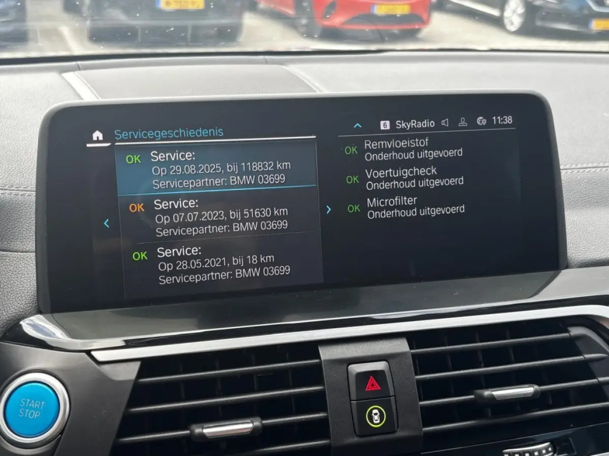 Executive 80 kWh - Panorama, Digitaal Cockpit, Carplay, Camera, Memory, Leer, Stoelverw.