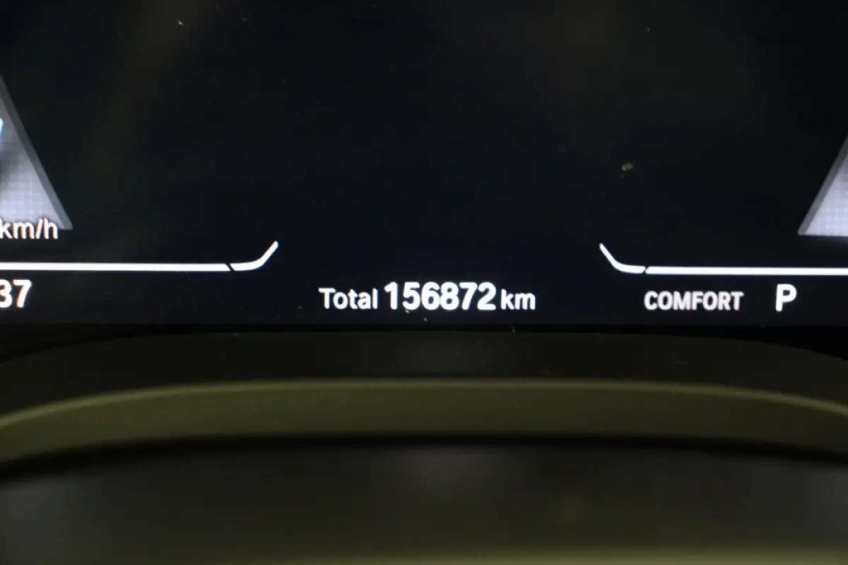 Executive 80 kWh - Panorama, Digitaal Cockpit, Carplay, Camera, Memory, Leer, Stoelverw.