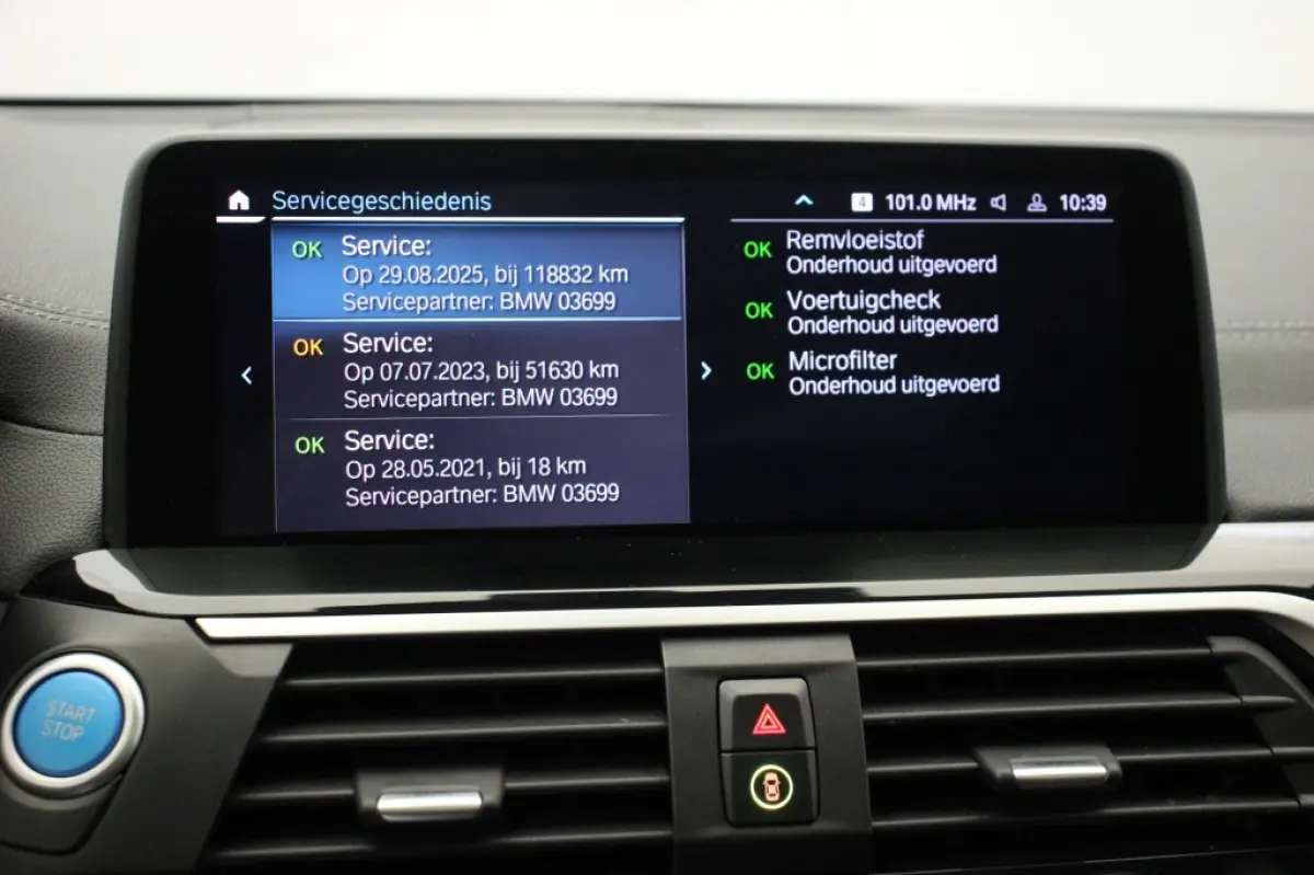 Executive 80 kWh - Panorama, Digitaal Cockpit, Carplay, Camera, Memory, Leer, Stoelverw.