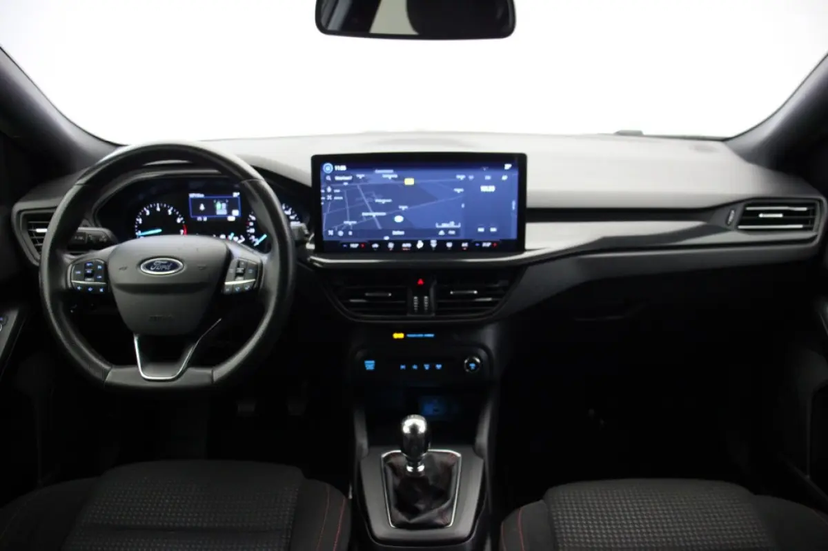 1.0 EcoBoost Hybrid ST-Line - Carplay, Cruise, Clima