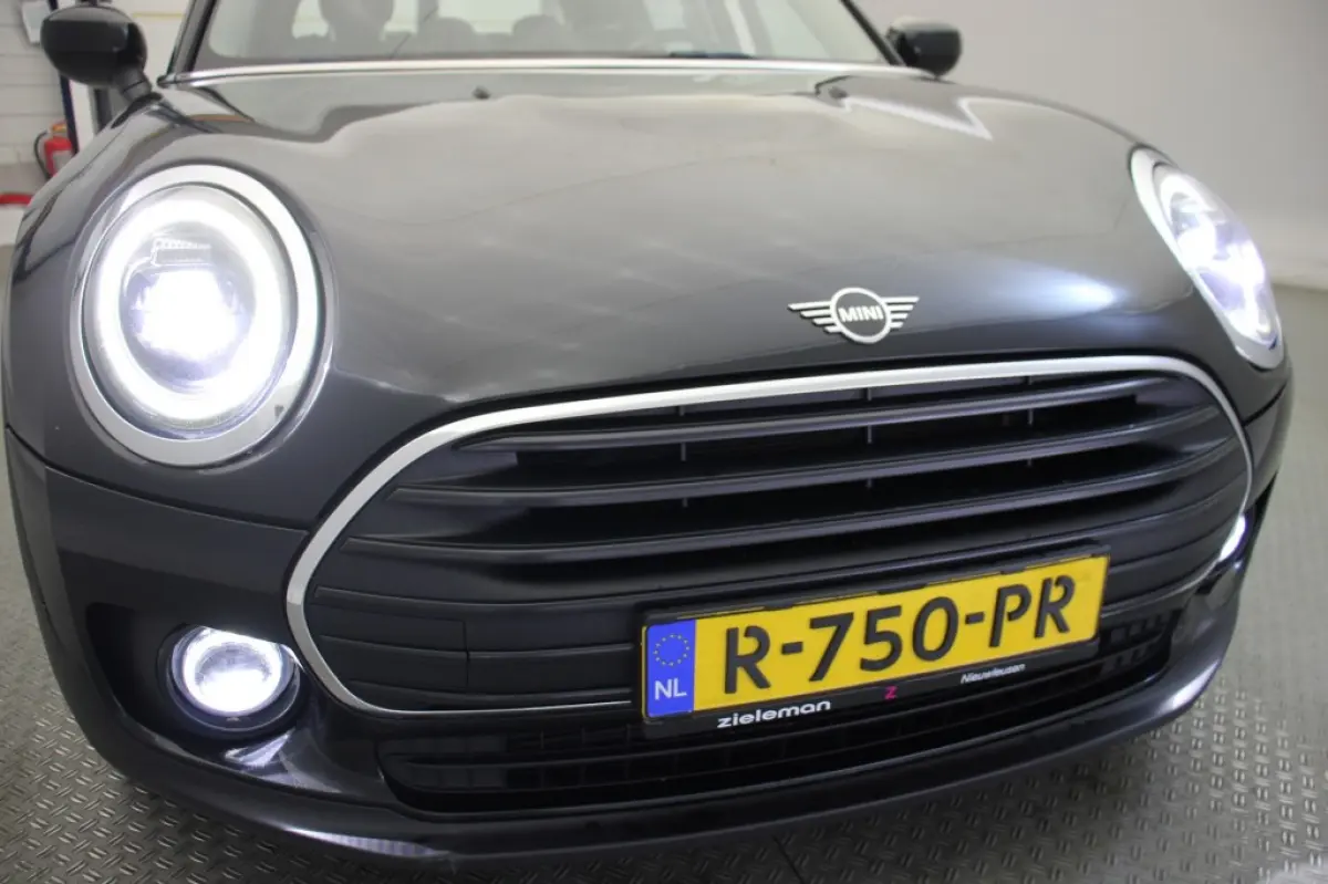 1.5 Business Edition Automaat - Carplay, Navi, Cruise, Clima