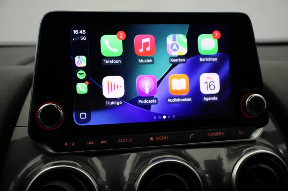 1.6 Hybrid N-Connecta - Carplay, Camera, Cruise, Clima