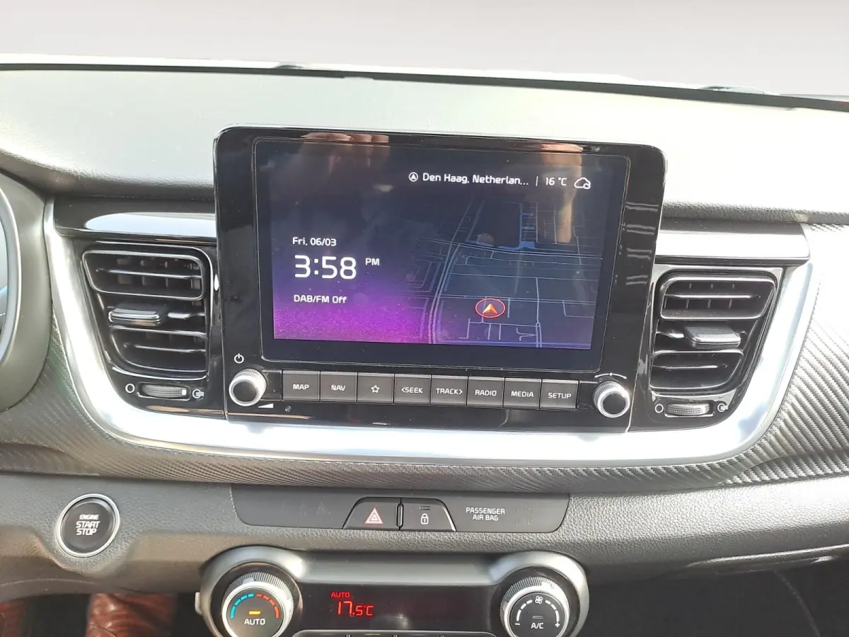 1.0 T-GDi MHEV GT-PlusLine 1e Eigenaar | Meest luxe uitvoering | Schuif-/kanteldak | Metallic lak | Cruise Control | camera | Carplay | Fabrieksgarantie | NAP