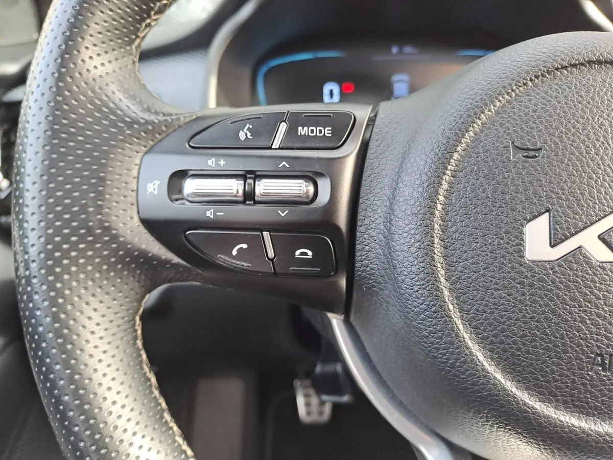 1.0 T-GDi MHEV GT-PlusLine 1e Eigenaar | Meest luxe uitvoering | Schuif-/kanteldak | Metallic lak | Cruise Control | camera | Carplay | Fabrieksgarantie | NAP