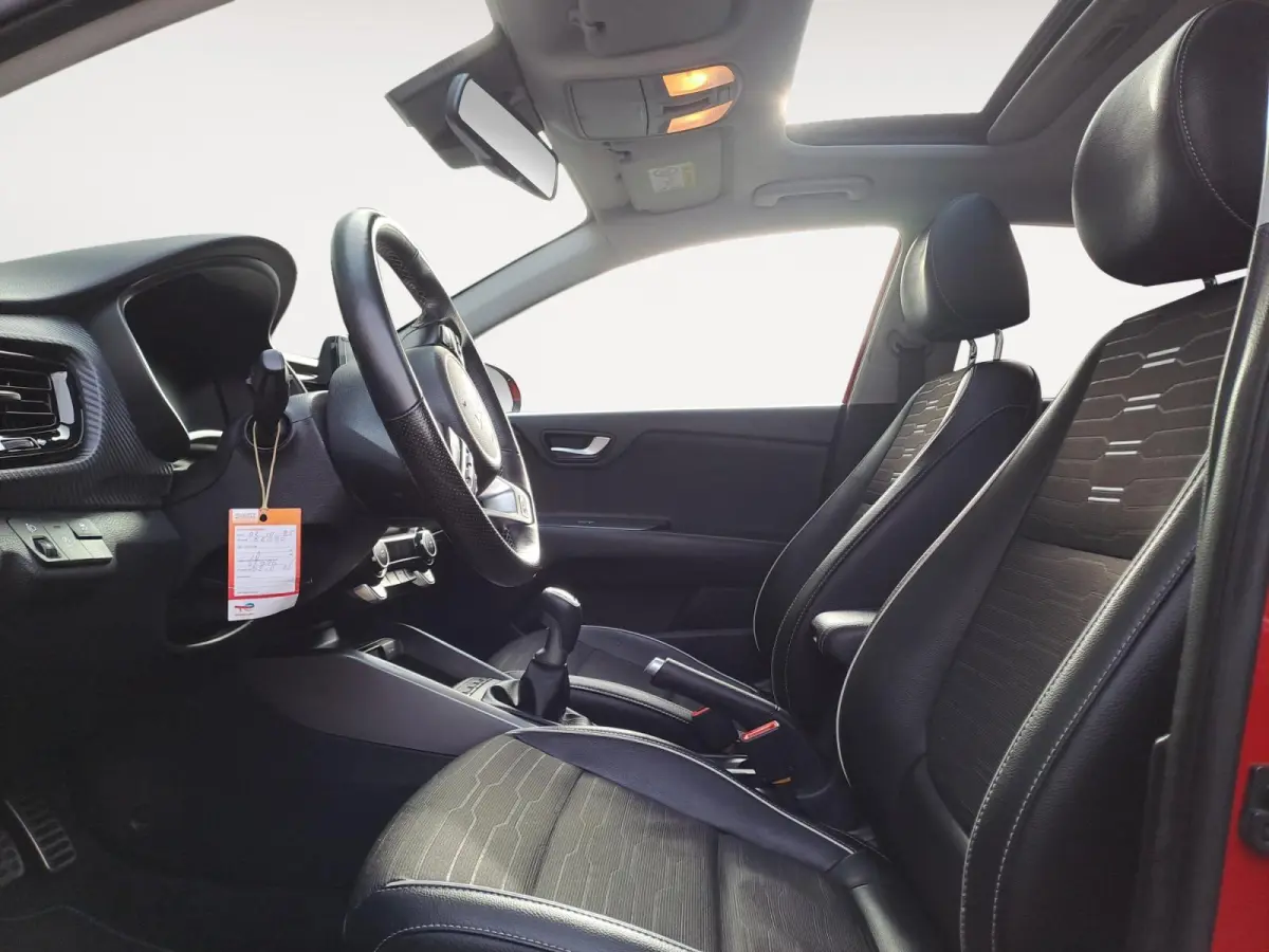 1.0 T-GDi MHEV GT-PlusLine 1e Eigenaar | Meest luxe uitvoering | Schuif-/kanteldak | Metallic lak | Cruise Control | camera | Carplay | Fabrieksgarantie | NAP