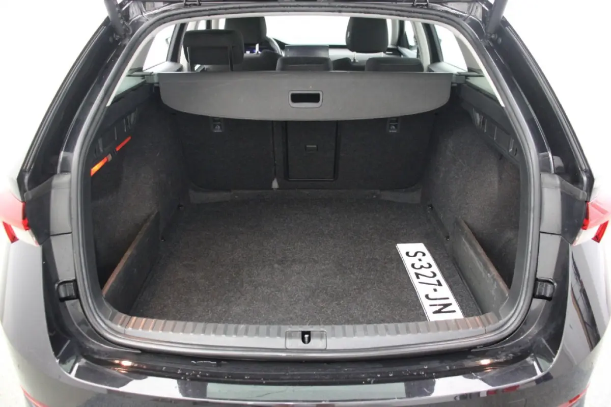 1.0 e-TSI Business Edition Automaat - Digitaal Cockpit, Carplay, Afn. Trekhaak
