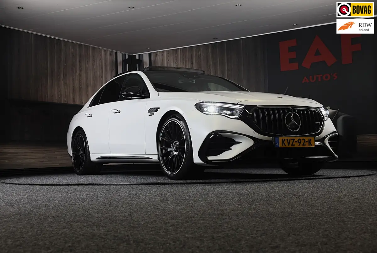 AMG 53 4MATIC+ / Hyperscreen / Performance Zetels / Head Up / Verkoeling / 360 Camera / Memory / Open Pano