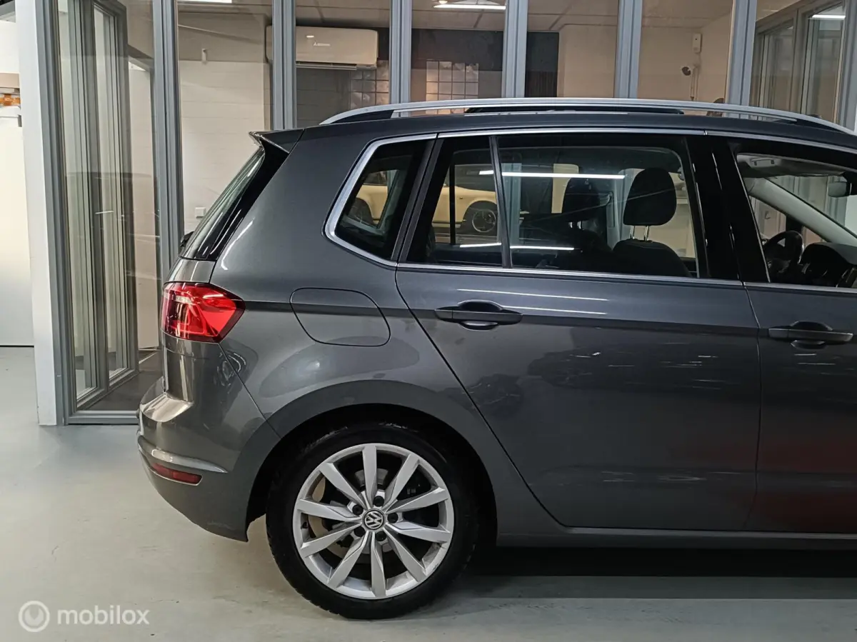 1.4 TSI Highline DSG AUTOMAAT VELGEN CRUISE CAMERA PDC