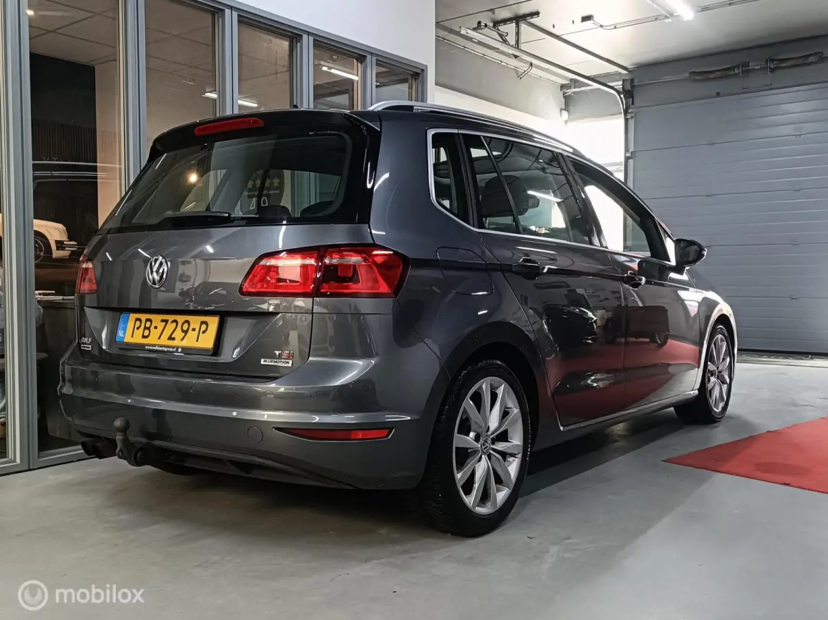 1.4 TSI Highline DSG AUTOMAAT VELGEN CRUISE CAMERA PDC