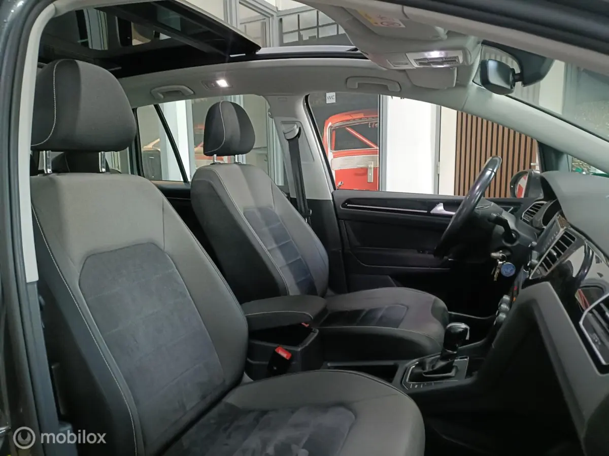 1.4 TSI Highline DSG AUTOMAAT VELGEN CRUISE CAMERA PDC
