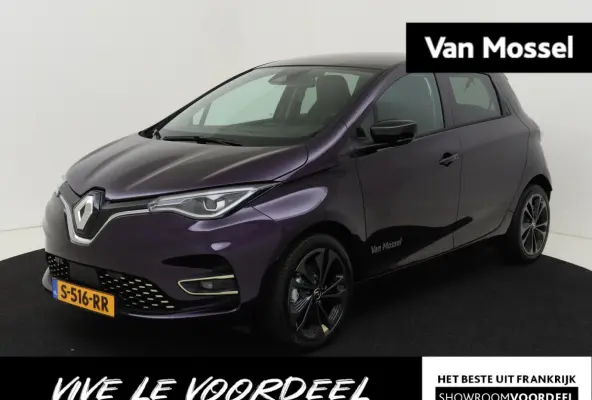 R135 Pk Iconic 52 kWh incl koopaccu | Navigatie | Climate Control | Cruise Control | Digitale Cockpit | Pack Winter | Bose Premium Audio | Dodehoek Detectie |