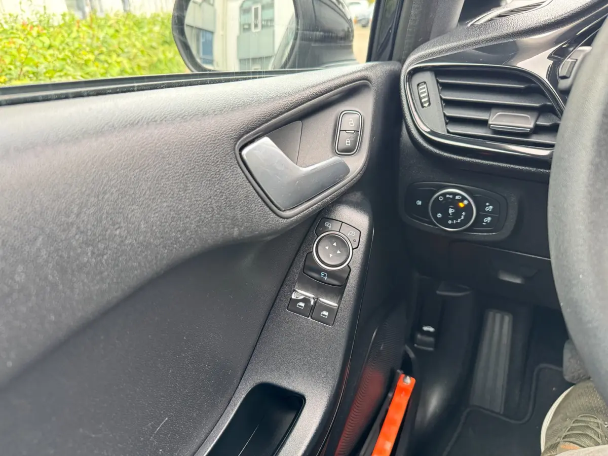 1.1 Trend CARPLAY!!