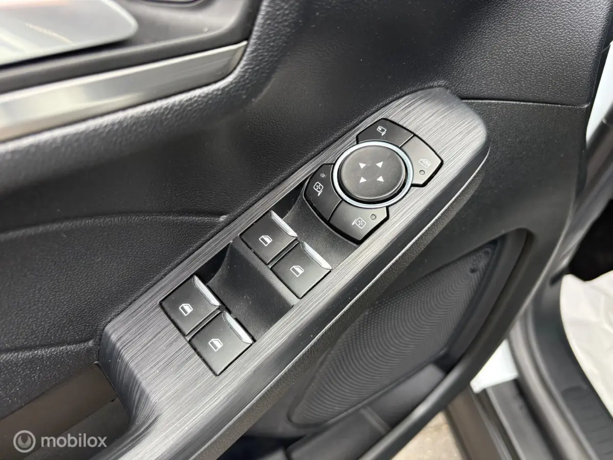 2.5 PHEV Titanium|STOEL/STUUR.VERW|CARPLAY|CAM|PDC