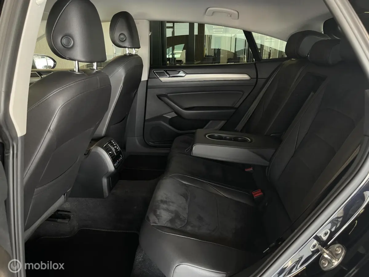 2.0 TDI Elegance | Bomvol | Trekhaak | Half Leder | 200.000 KM