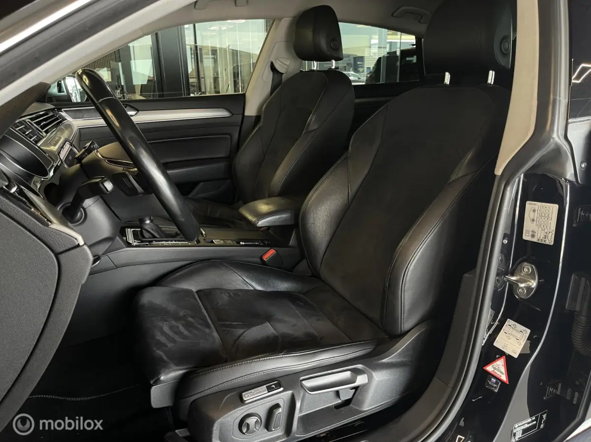 2.0 TDI Elegance | Bomvol | Trekhaak | Half Leder | 200.000 KM