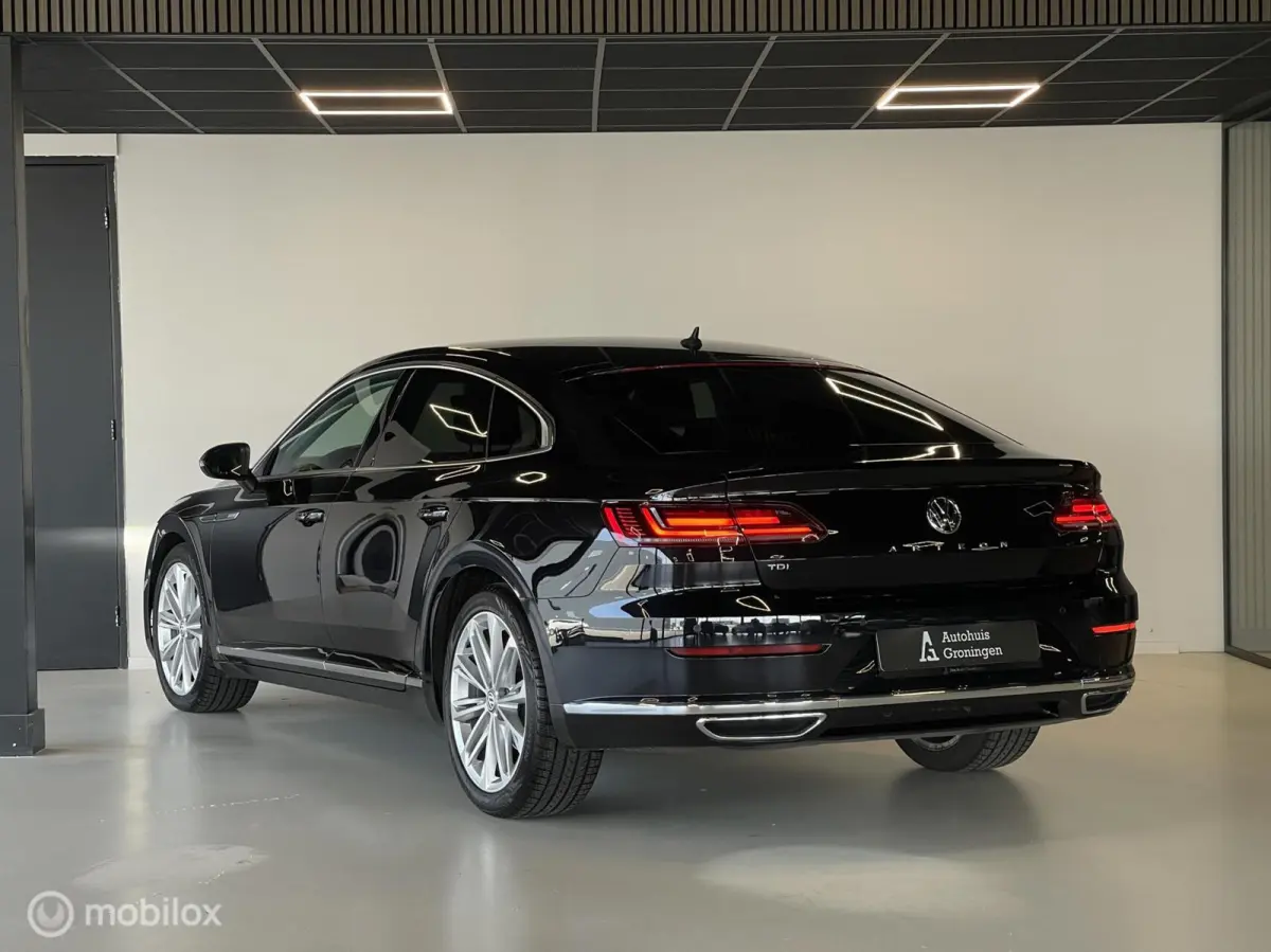 2.0 TDI Elegance | Bomvol | Trekhaak | Half Leder | 200.000 KM
