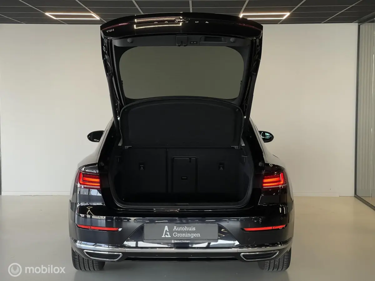 2.0 TDI Elegance | Bomvol | Trekhaak | Half Leder | 200.000 KM