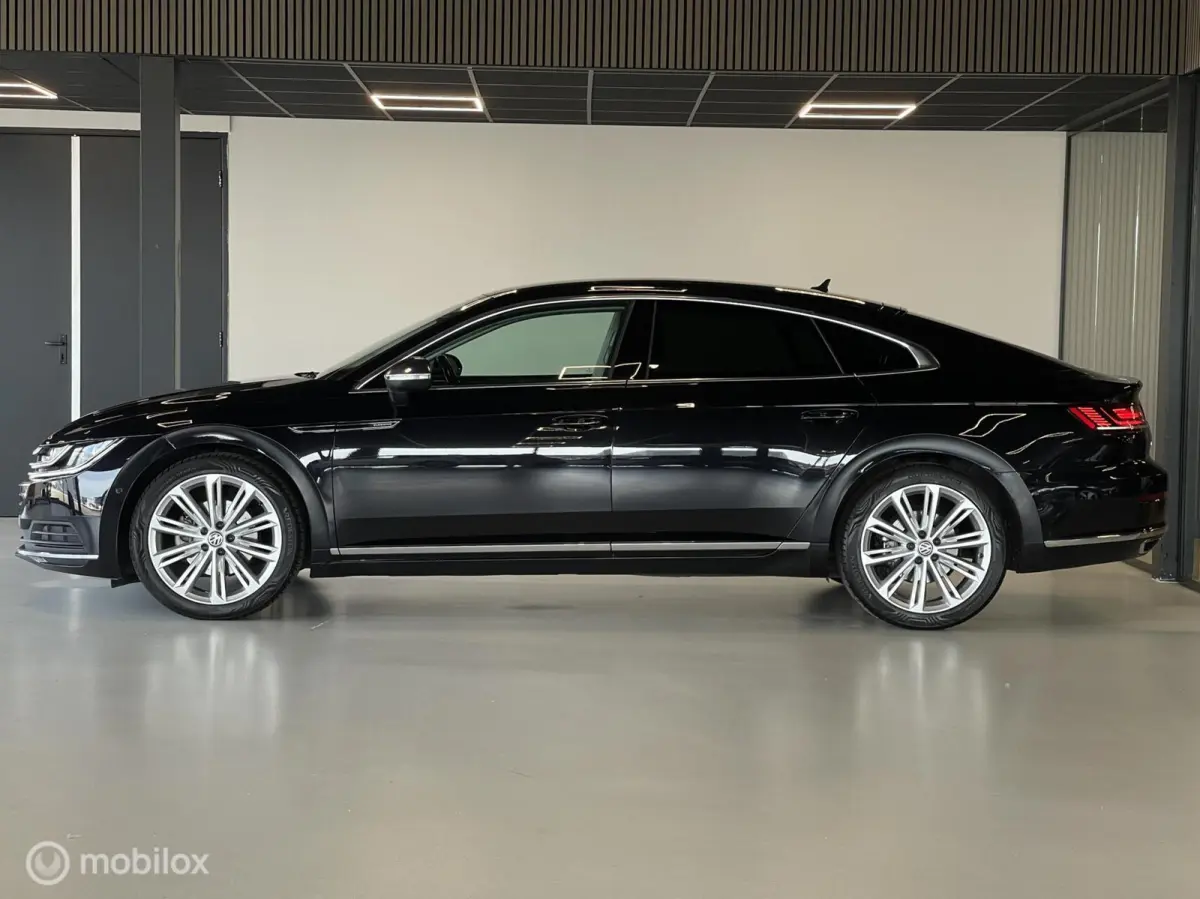 2.0 TDI Elegance | Bomvol | Trekhaak | Half Leder | 200.000 KM