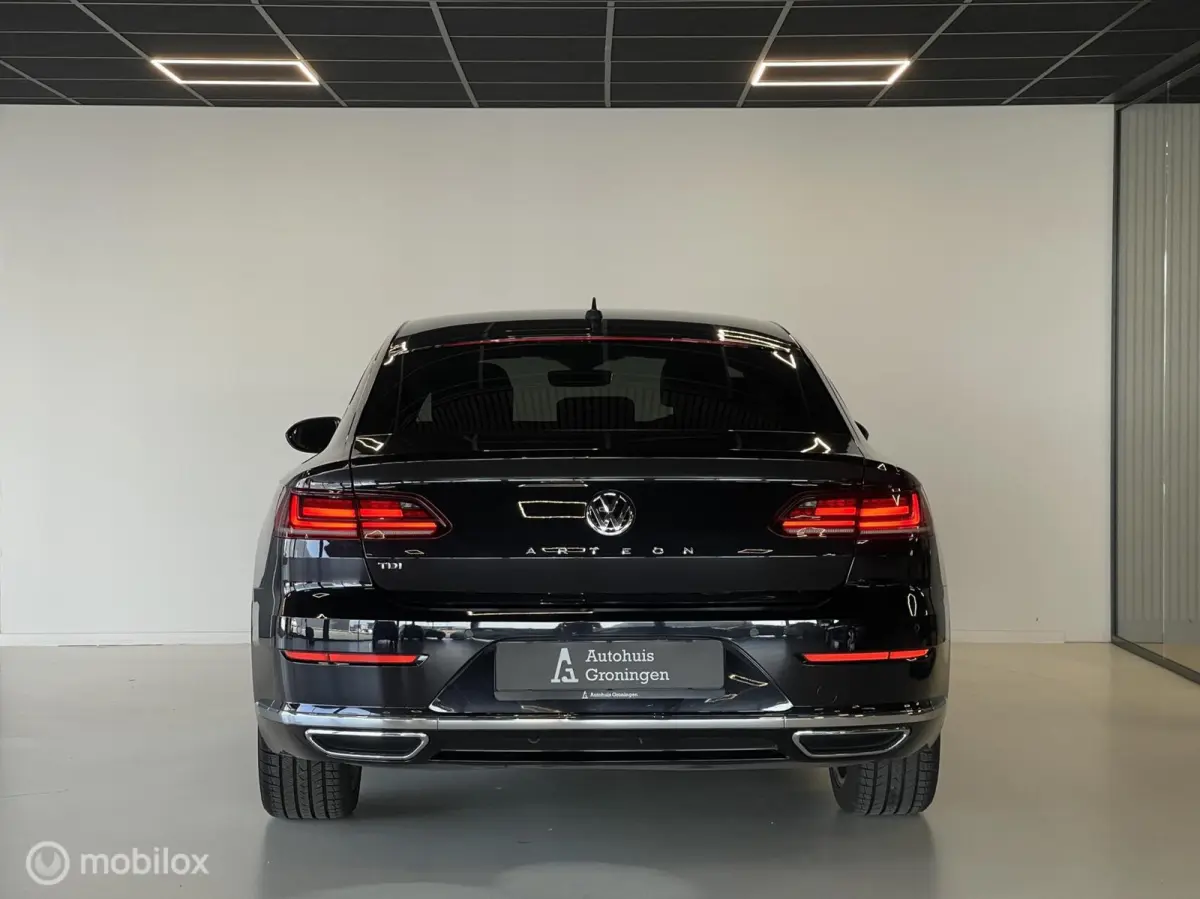2.0 TDI Elegance | Bomvol | Trekhaak | Half Leder | 200.000 KM