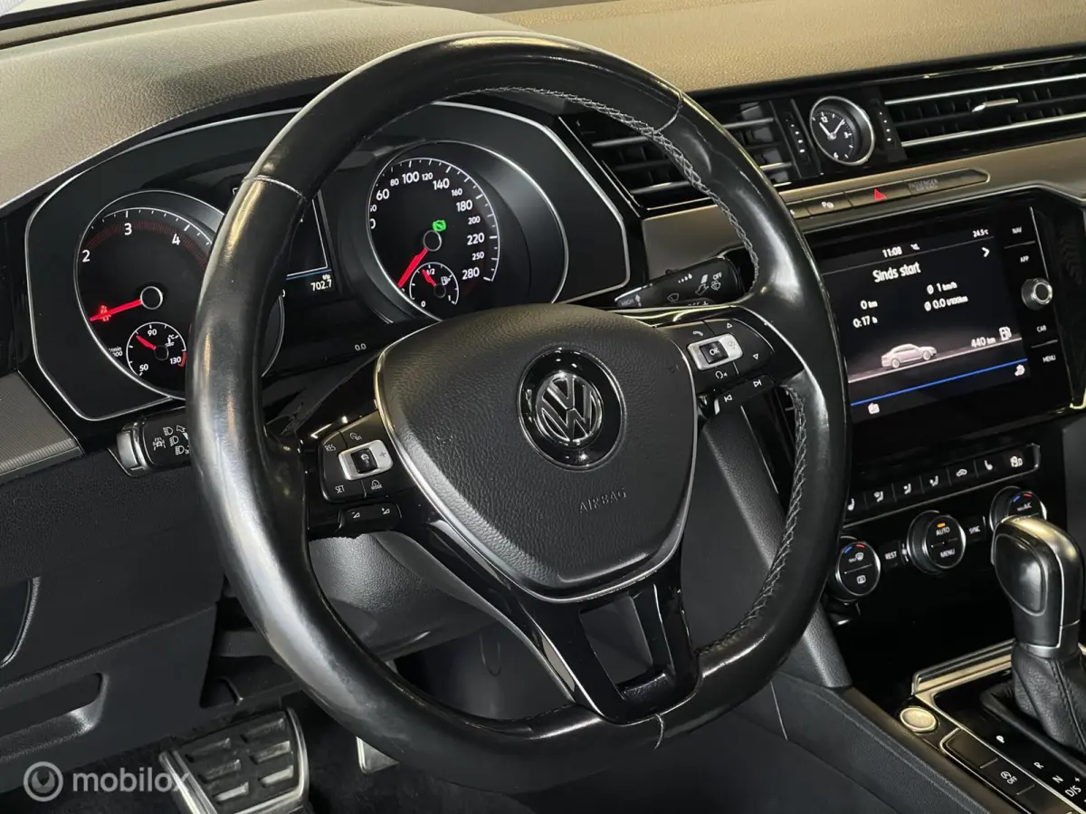 2.0 TDI Elegance | Bomvol | Trekhaak | Half Leder | 200.000 KM