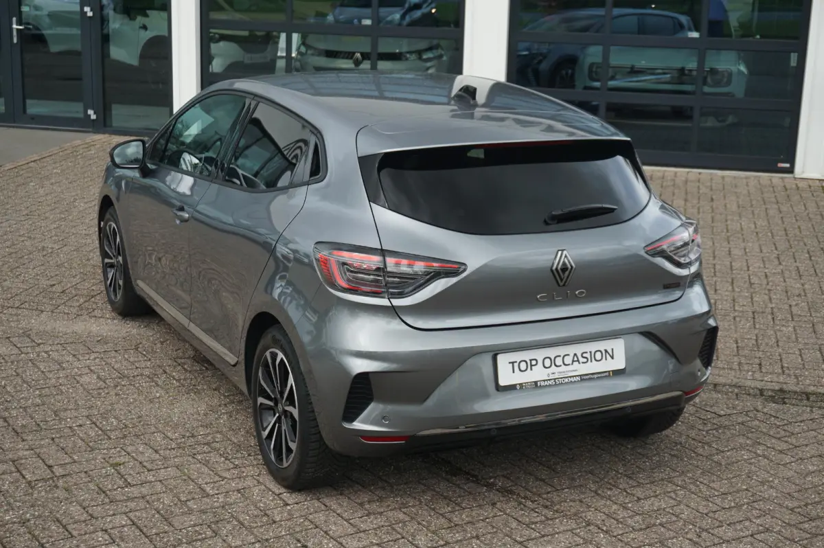 1.6 E-Tech Full Hybrid 145 Techno