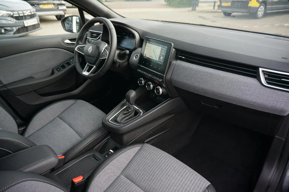 1.6 E-Tech Full Hybrid 145 Techno