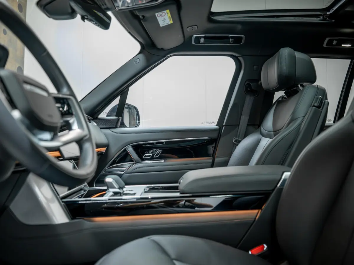 3.0 P550e Autobiography PHEV | Koelbox | HUD | Meridian Signature | Massage | Pano |