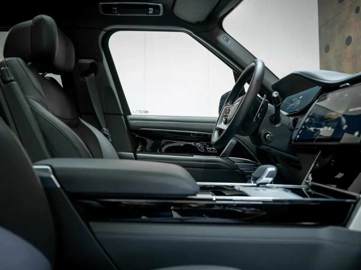 3.0 P550e Autobiography PHEV | Koelbox | HUD | Meridian Signature | Massage | Pano |